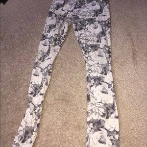 Abercrombie and Fitch leggings
